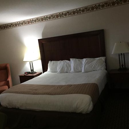 Best Value Inn & Suites Parry Sound Esterno foto