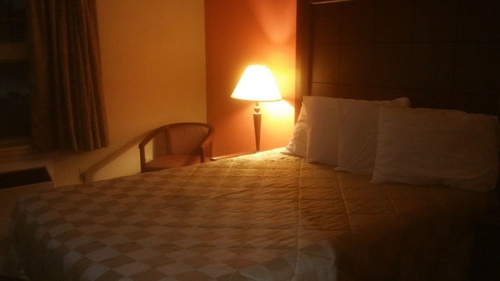 Best Value Inn & Suites Parry Sound Esterno foto
