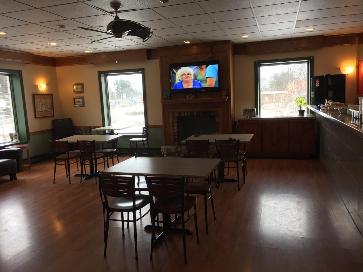 Best Value Inn & Suites Parry Sound Esterno foto
