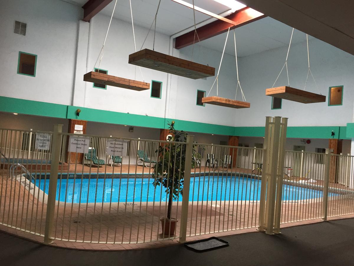 Best Value Inn & Suites Parry Sound Esterno foto