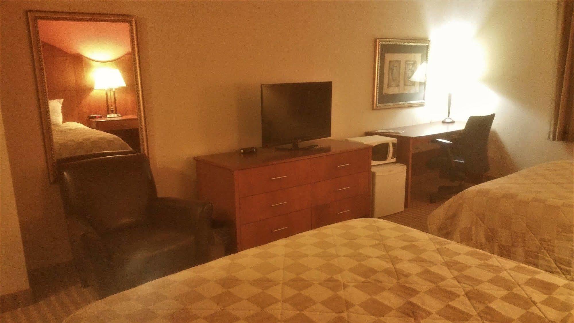Best Value Inn & Suites Parry Sound Esterno foto